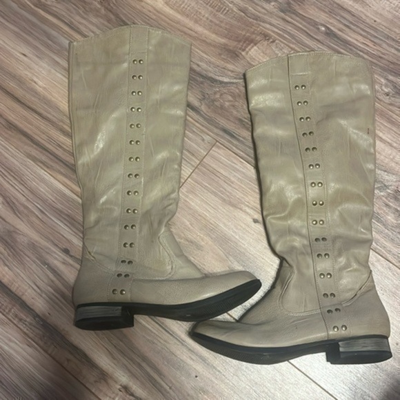 Charles Albert Knee high boots with inside zipper sz 8 - Picture 1 of 8